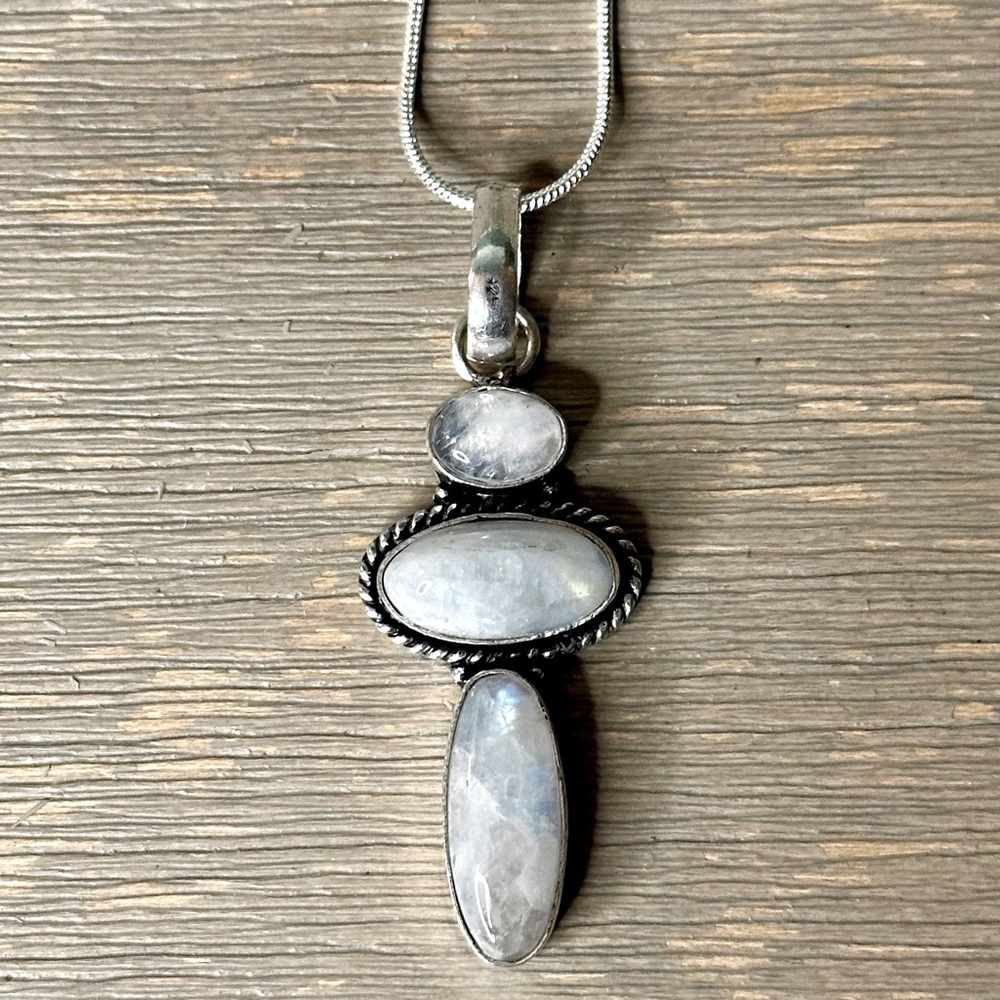 Natural Triple Rainbow Moonstone 925 Sterling Silver Pendant Dainty - Picture 2 of 11